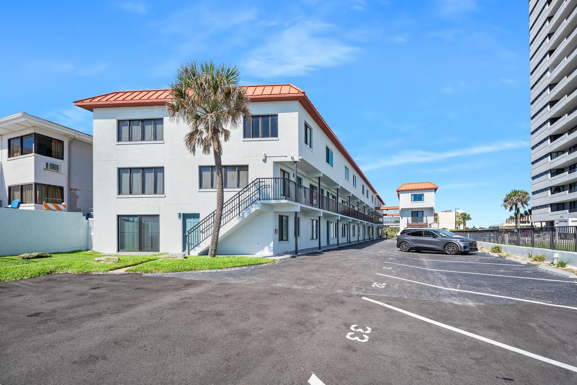 Oceanfront Daytona Beach Condo With Beach Views! Eksteriør billede